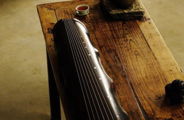 西宁市古琴蕴含的传统文化，一把古琴制备出来要两年的时间